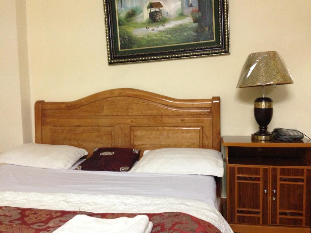 Hoang Gia Hotel Ханой Номер фото